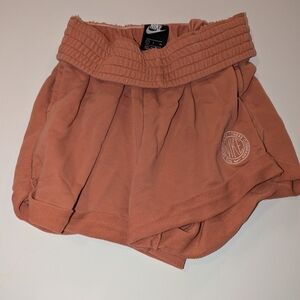 Nike Peach athletic Shorts collegic high waisted casual pockets orange pink